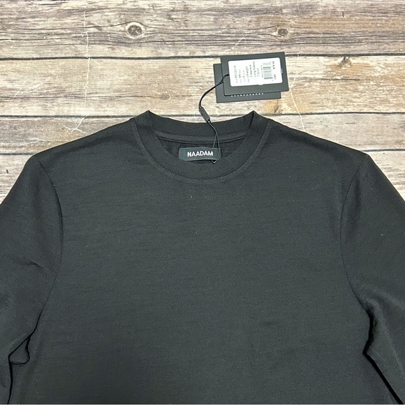 Naadam Black Ultralight Crew Neck Long Sleeve Wool Blend T Shirt NWT Small Mens - Picture 3 of 10